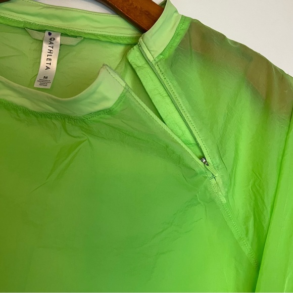 Athleta Lime Green Long Sleeve Plastic Workout Top Size M - Picture 7 of 8